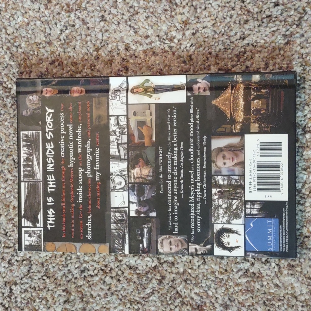 Twilight Director's Notebook Book - Picture 2 of 4